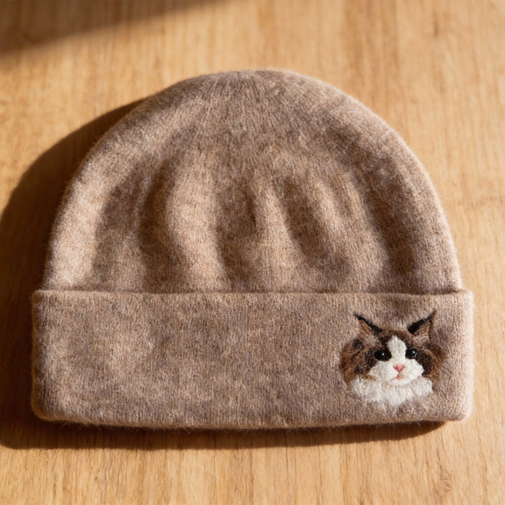 🧵 Custom Pet Portrait Wool Beanie – Hand-Felted Needle Art Hat